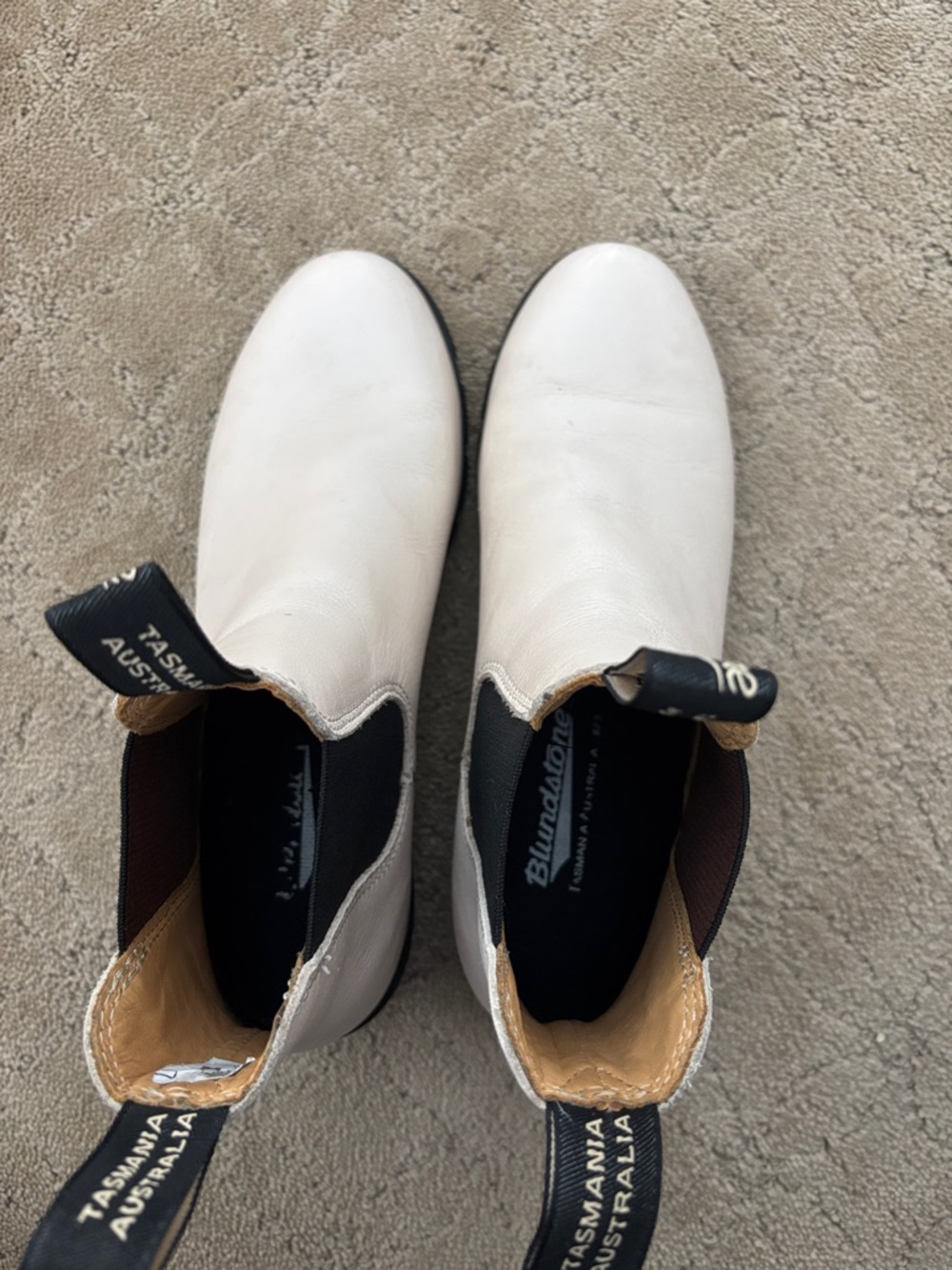 Blundstone White Chelsea Ankle Boots